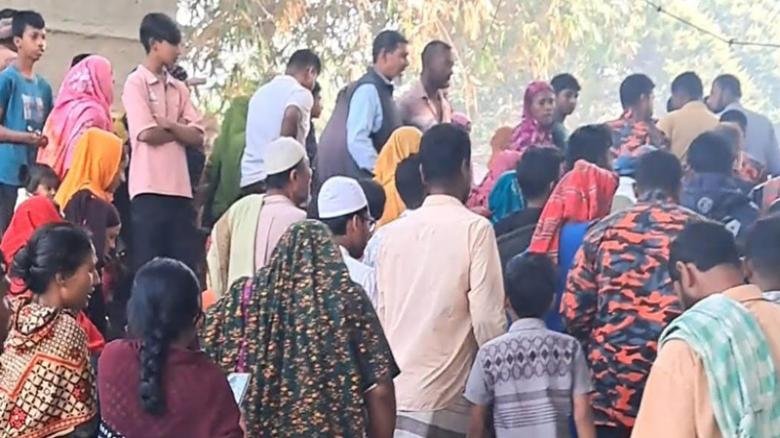 নিখোঁজের ১৭ ঘণ্টা পর শিশুর লাশ মিলল জিকে খালে