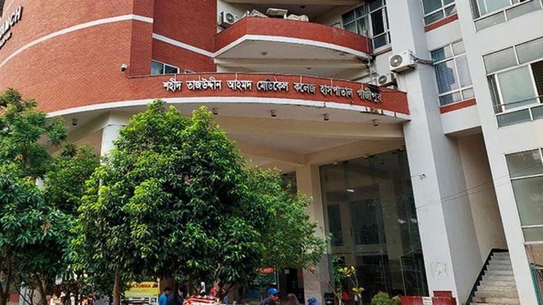 টঙ্গীতে বাবা ও ছেলের হাত-পায়ের রগ কেটে হত্যা